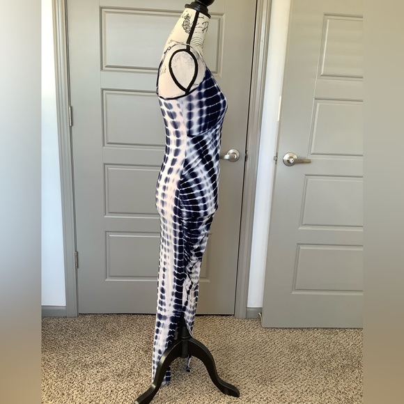 ☀️ Tye-dyed Fashion Nova Maxi Dress ☀️ - Picture 3 of 11
